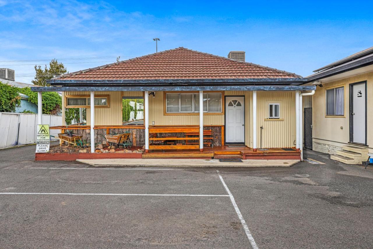 Tamworth Lodge Motel Eksteriør billede